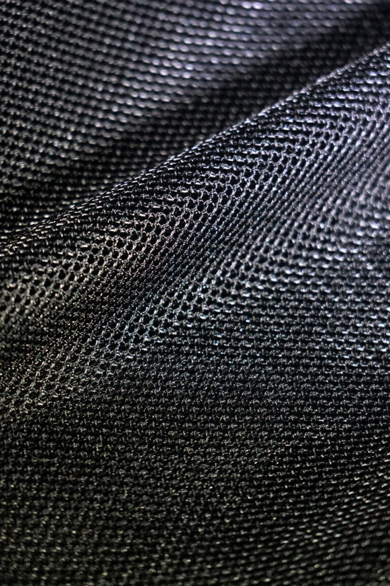 790